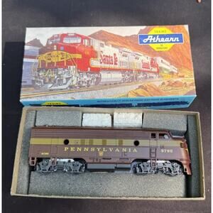 HO Scale Athearn 3005 Pennsylvania Passenger Dummy RTR #9506 MIB!